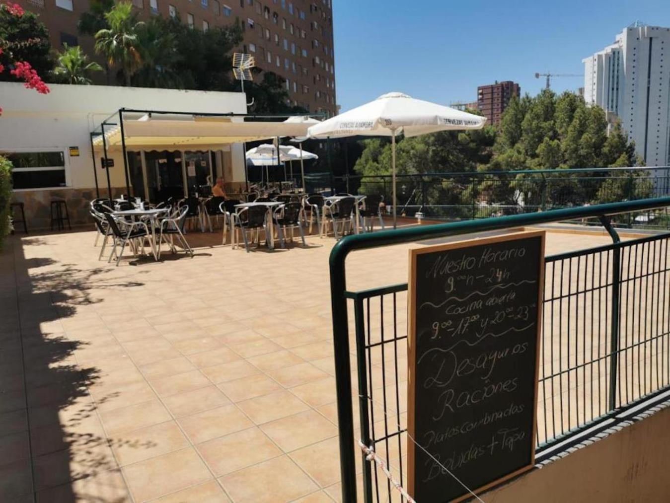 PLAYA PONIENTE, COBLANCA XVI  Apartman Benidorm Kültér fotó